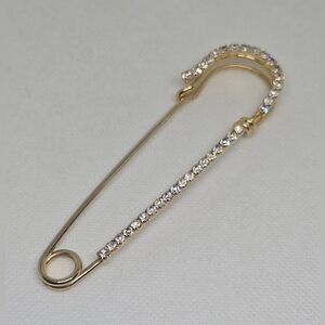 Gold Tone Rhinestone Kilt Pin Long Sweater Scarf Statement Brooch